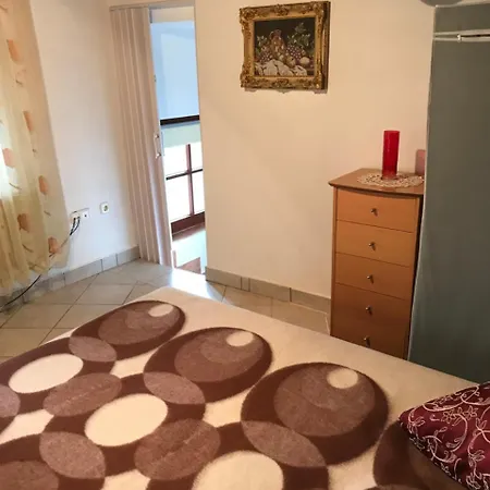 Elena Apartament Szentgyorgyvar